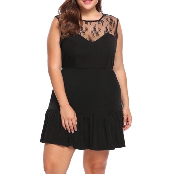 Sweetheart Floral Lace Yoke and Back Ruffled Dress - Picture 4 of 7